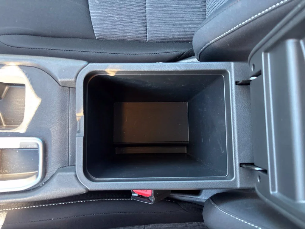 Used 2024 Gray Nissan SV image 27