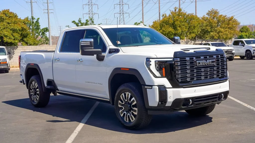 2026 GMC Sierra 2500HD Denali Ultimate - Photo 6