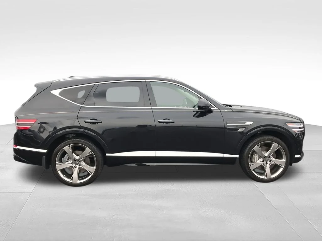 Used 2024 Black Genesis 3.5T image 11