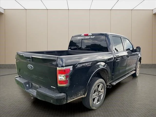 Used 2018 Black Ford XLT image 11