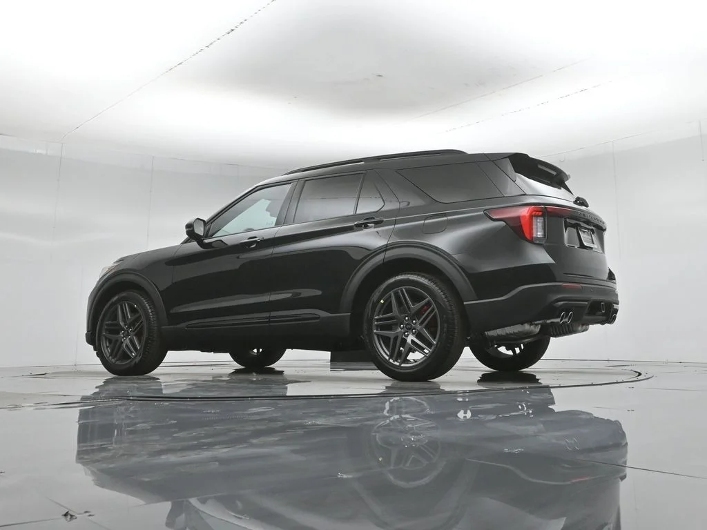 New 2026 Agate Black Metallic Ford ST image 51