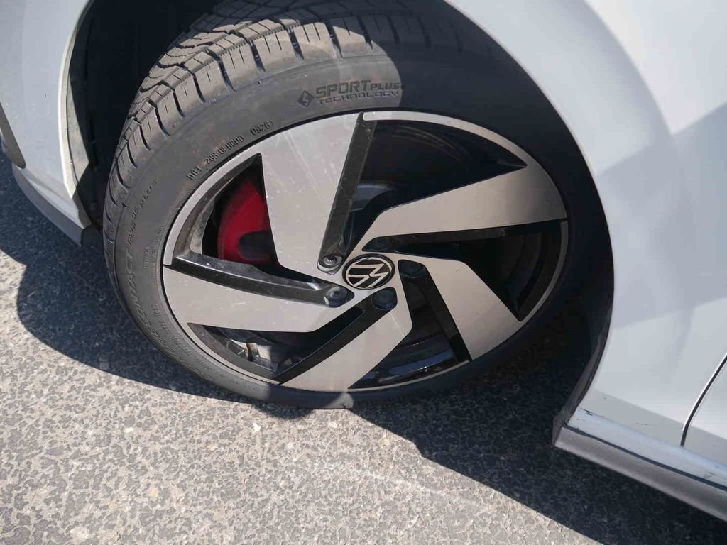 Used 2024  Volkswagen 2.0T S image 9