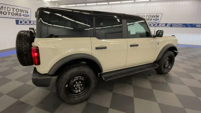 New 2026 Desert Sand Ford Big Bend® image 8