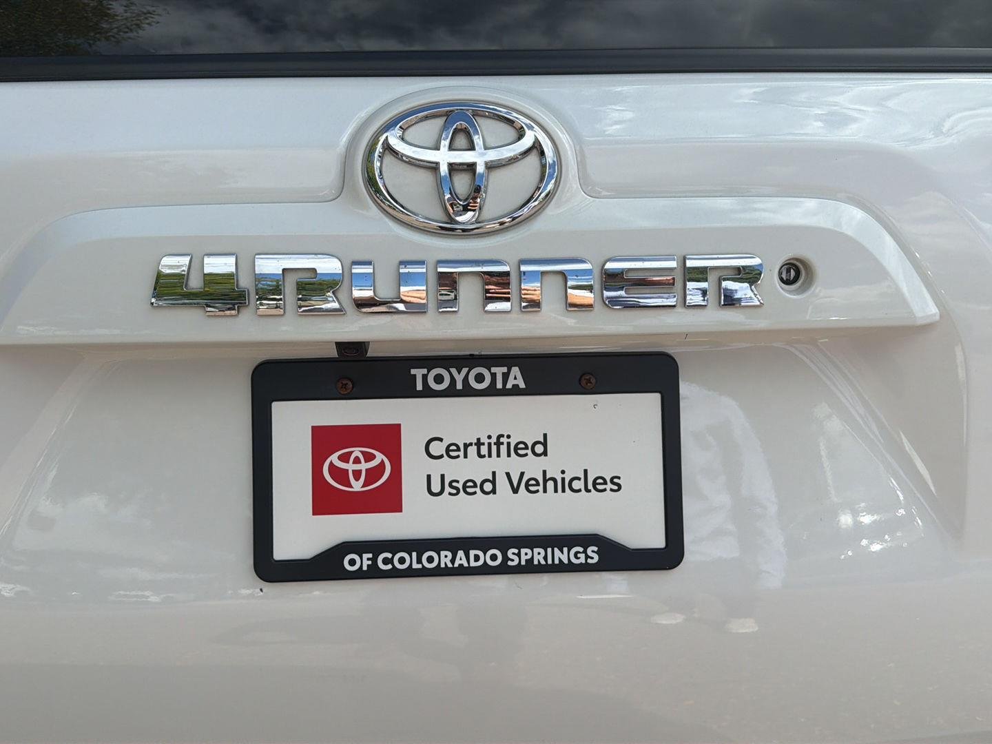 Certified Used 2019 Super White Toyota SR5 image 28