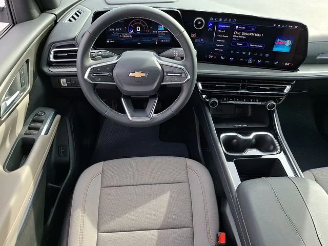 New 2026 White Chevrolet LT image 9