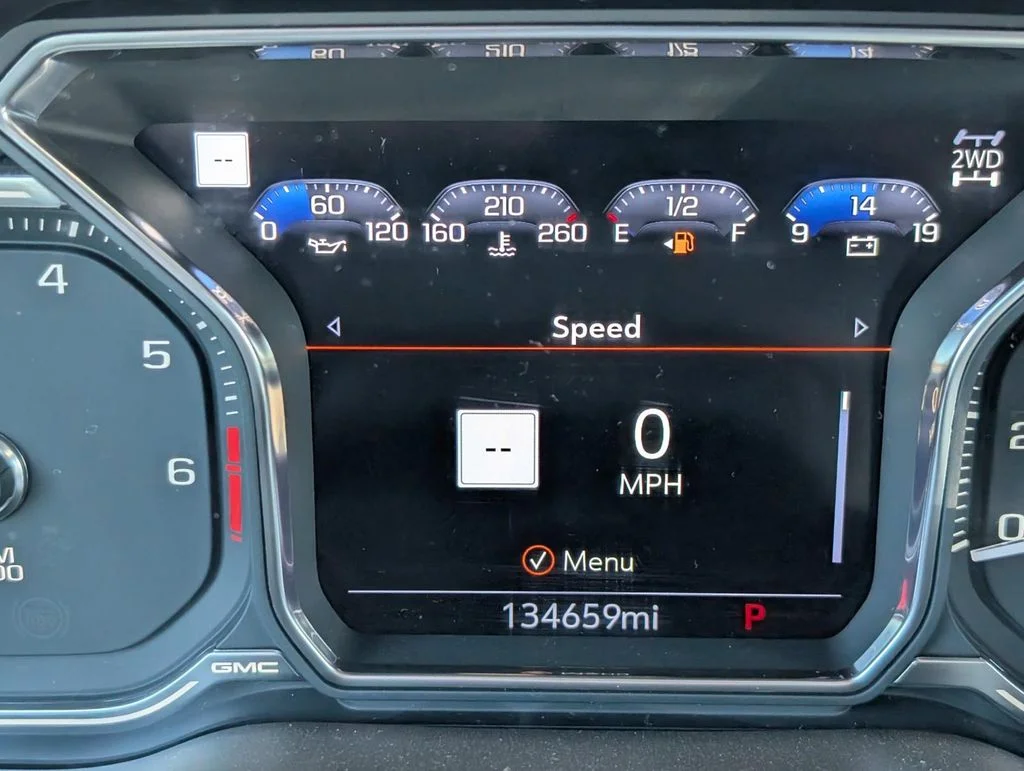 Used 2020 White GMC SLT image 20