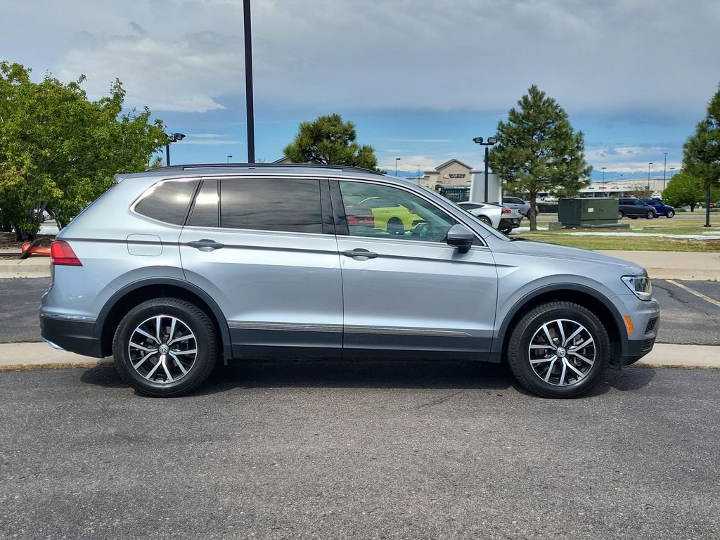 Used 2021 Silver Volkswagen 2.0T SE image 3