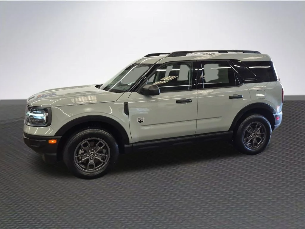 Used 2024 Cactus Green / Gray Ford Big Bend image 2
