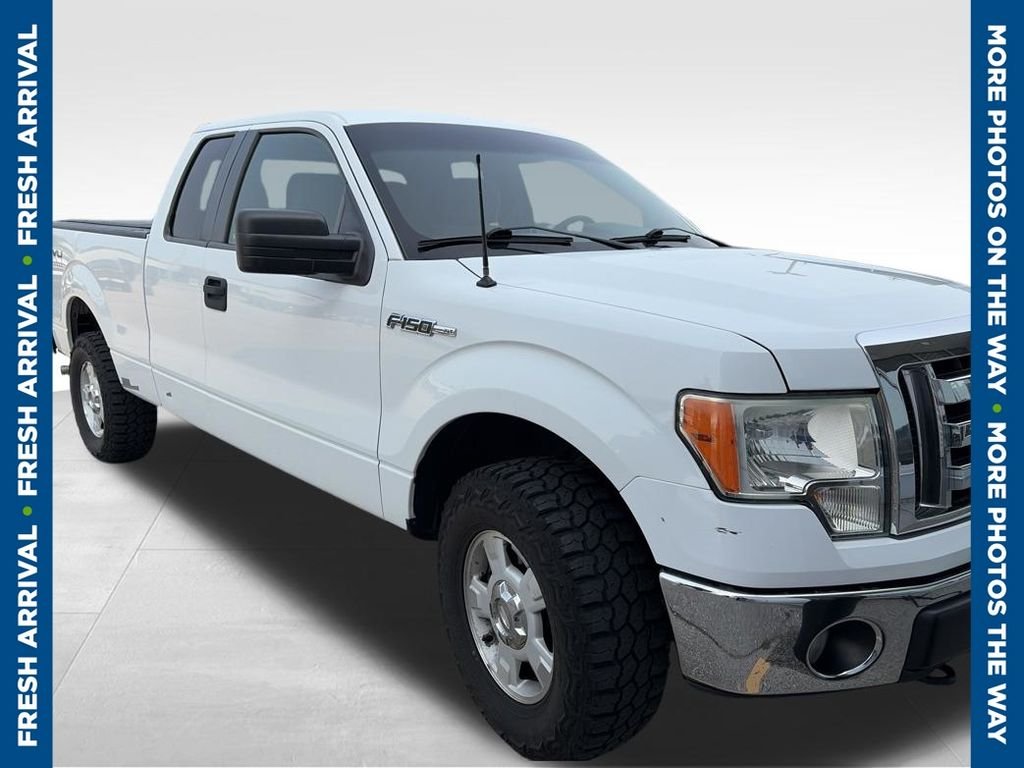 Used 2012 White Ford XLT image 1