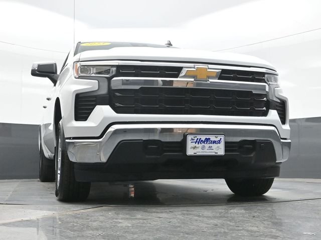 Used 2023 White Chevrolet LT image 22