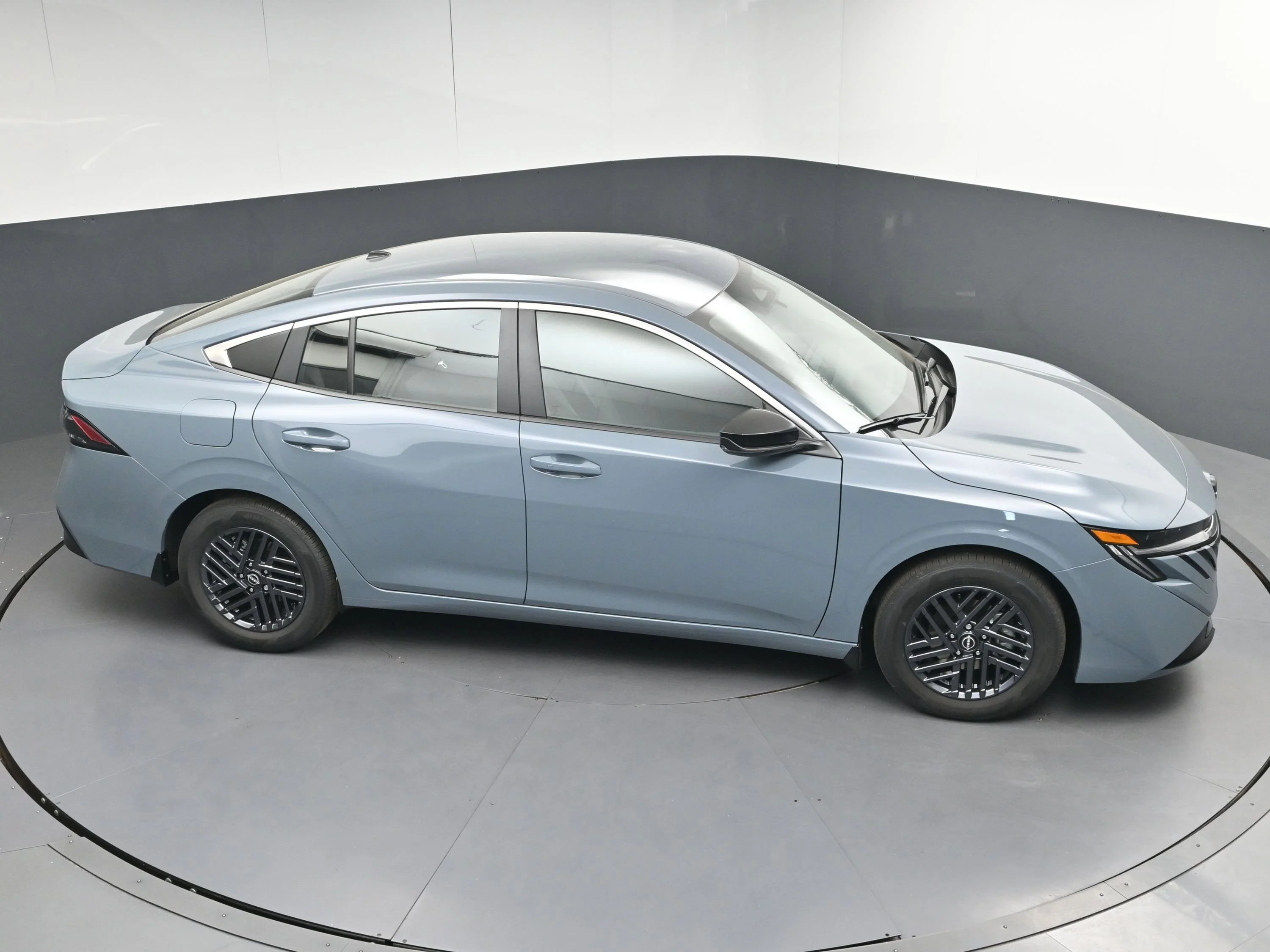 New 2026 Atlantic Gray Metallic Nissan SV image 30