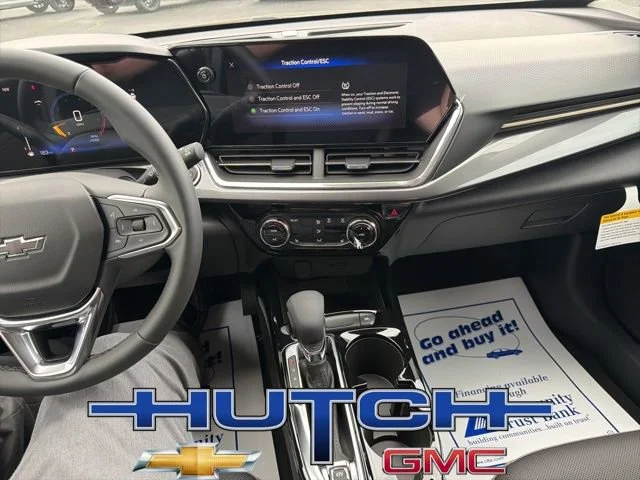 New 2026 Mosaic Black Metallic Chevrolet ACTIV image 30