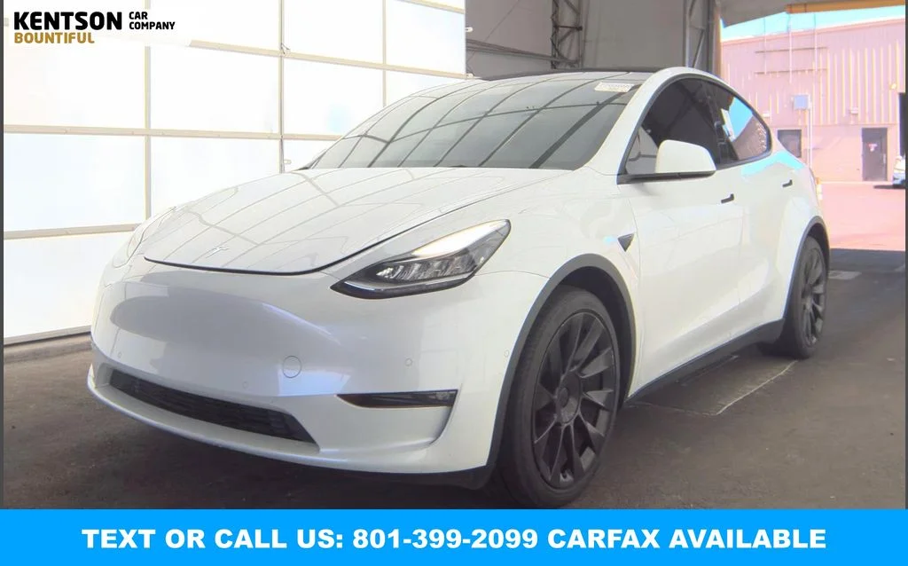 2022 Tesla Model Y Long Range Dual Motor All-Wheel Drive's photo