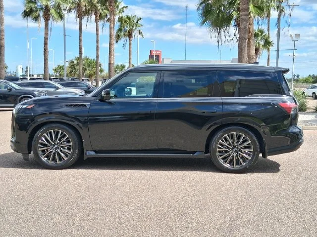 New 2027 Black INFINITI Autograph 4WD image 3