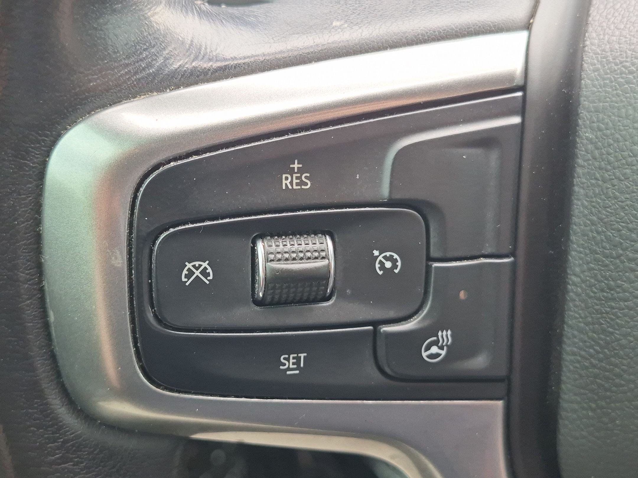 Used 2020 SATIN STEEL METALLIC Chevrolet LT Trail Boss image 16