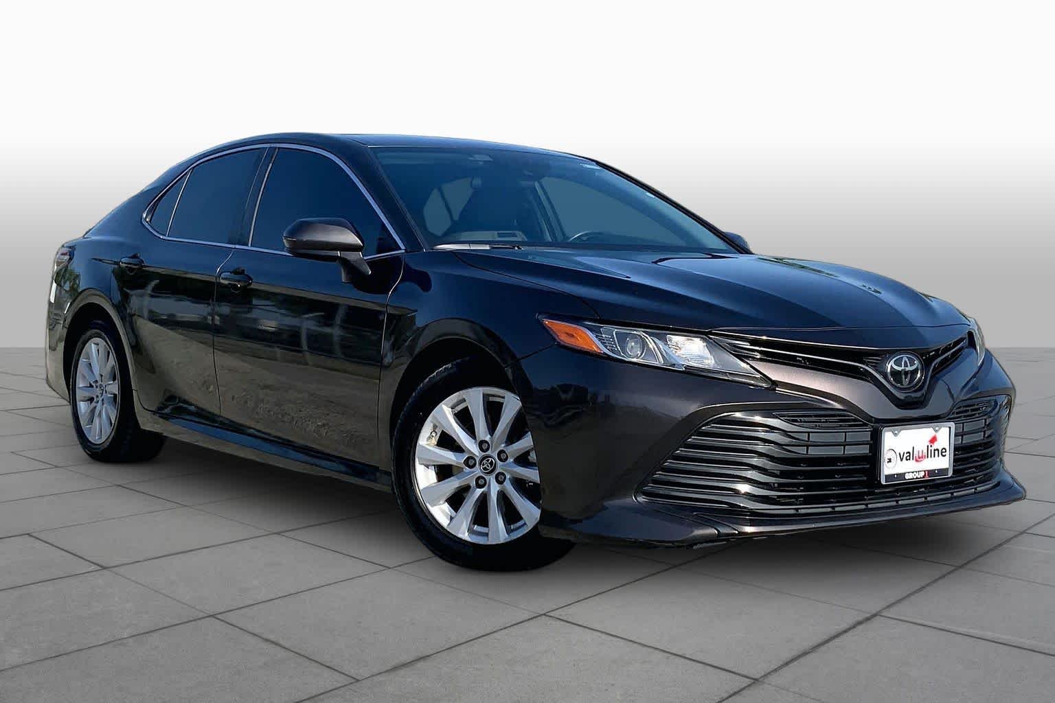 Used 2019 Brownstone Toyota LE image 3
