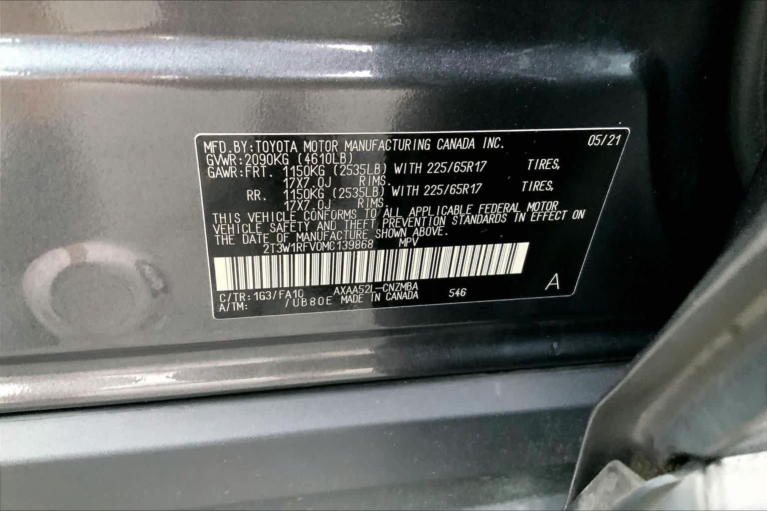 Used 2021 Magnetic Gray Metallic Toyota XLE image 29