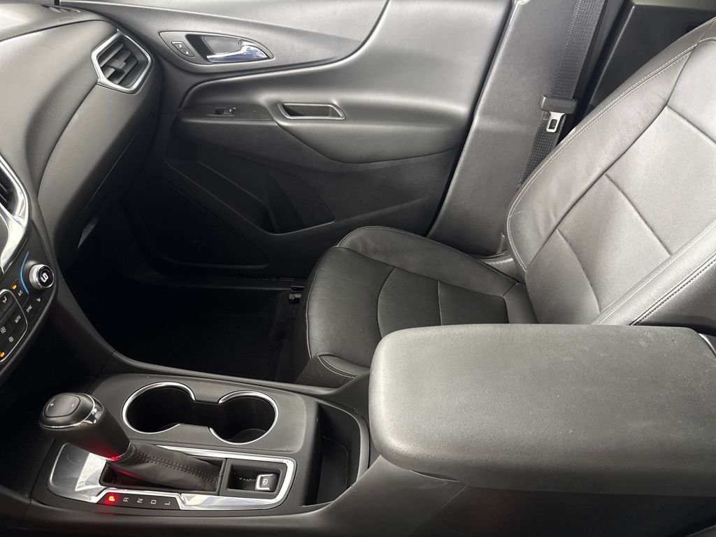 2021 Chevrolet Equinox LT - Photo 19