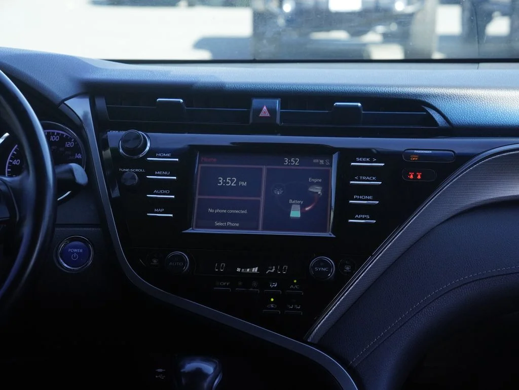 Used 2019 Black Toyota SE image 31