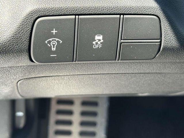 New 2026 White Hyundai Sedan image 28
