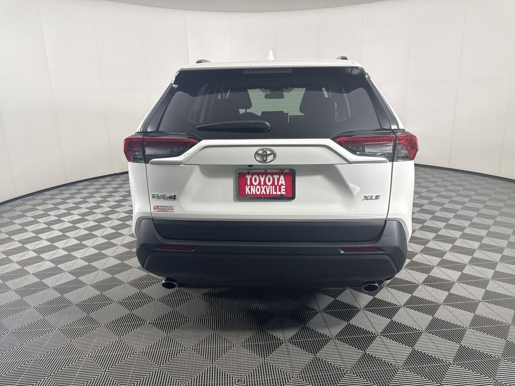 Used 2024 White Toyota XLE image 7