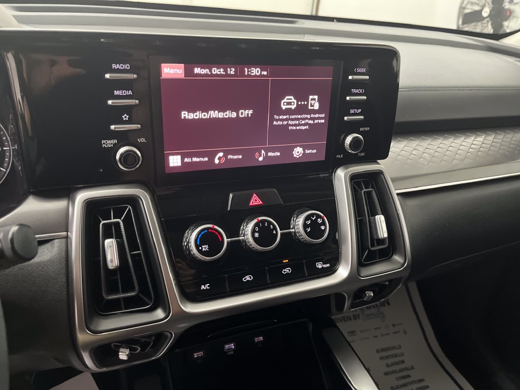 Used 2023 Black Kia LX image 19