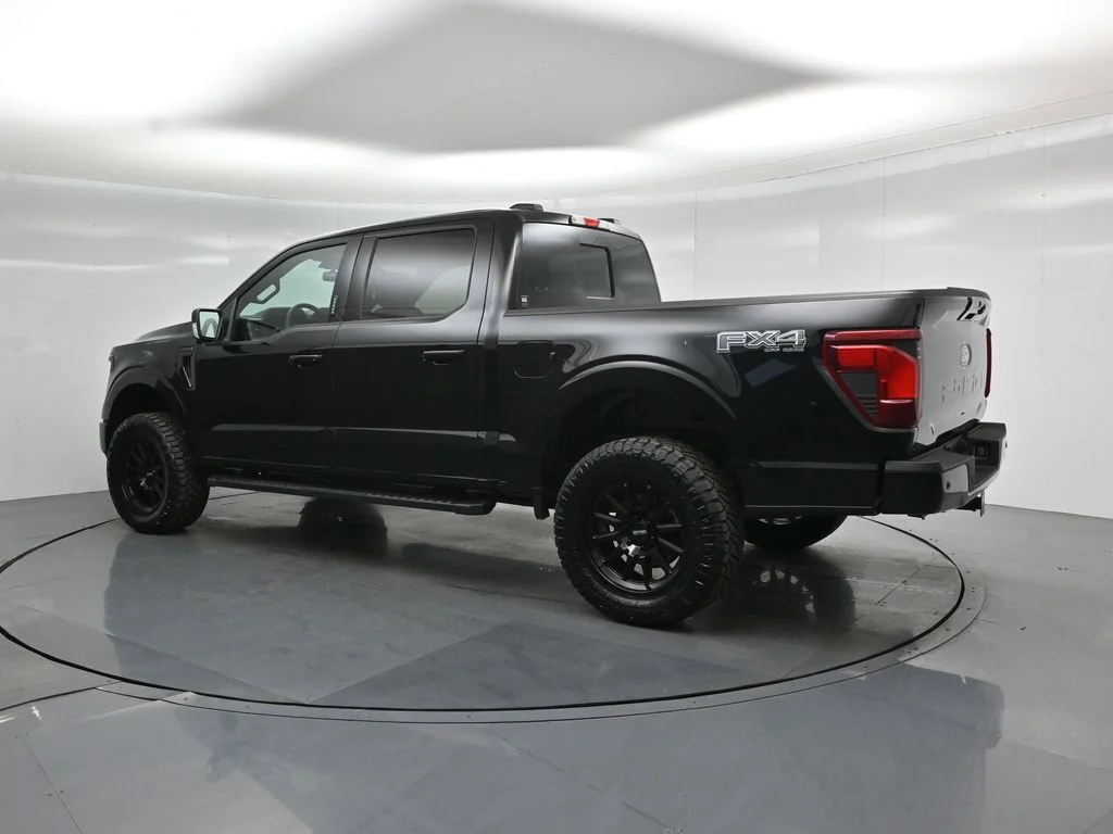 New 2026 Agate Black Metallic Ford XLT image 6