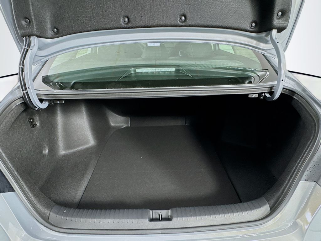 New 2026 Urban Gray Pearl Honda Touring image 10