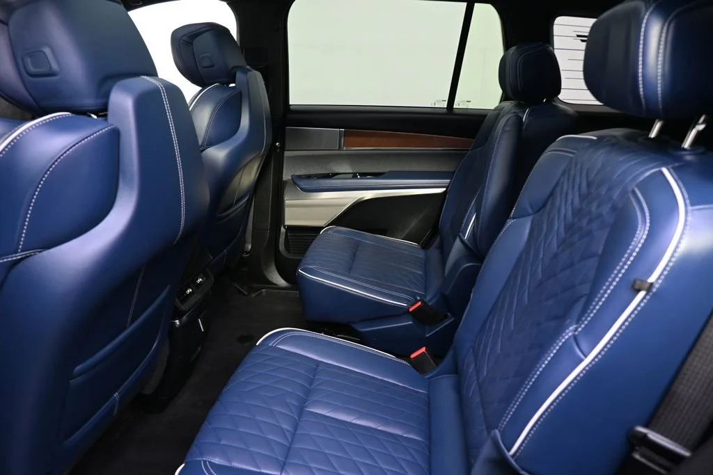 2026 Cadillac VISTIQ Premium Luxury - Photo 21