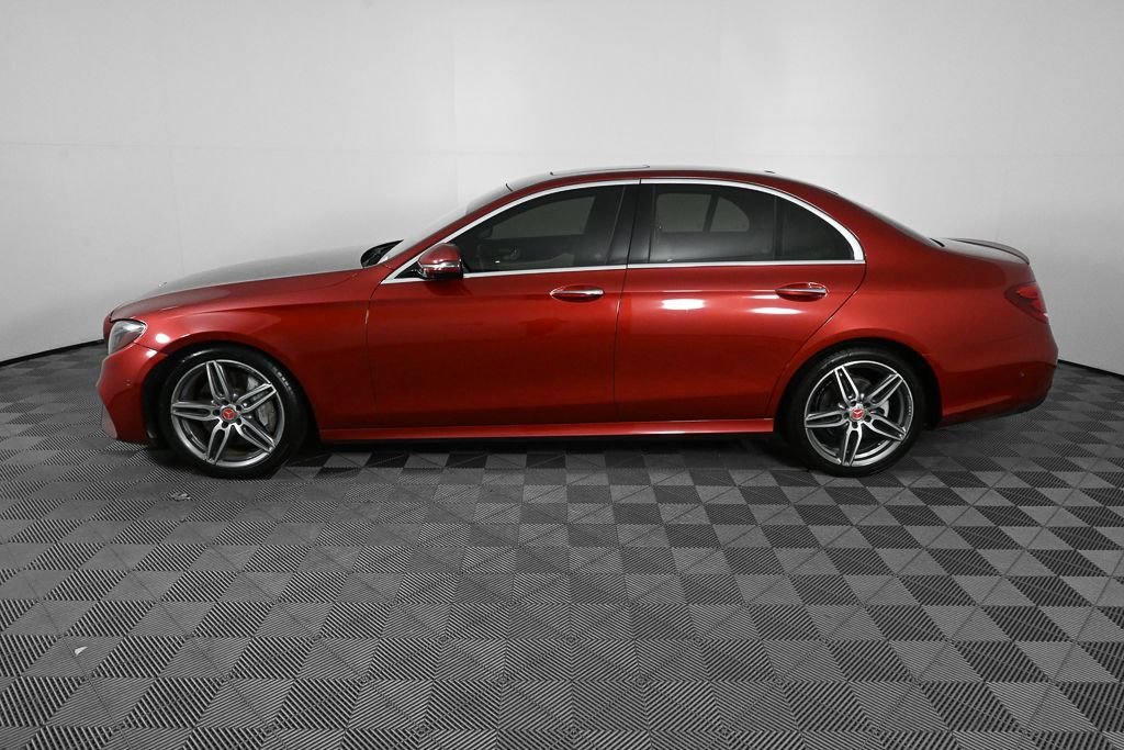 Used 2018 Red Mercedes-Benz E 300 image 3