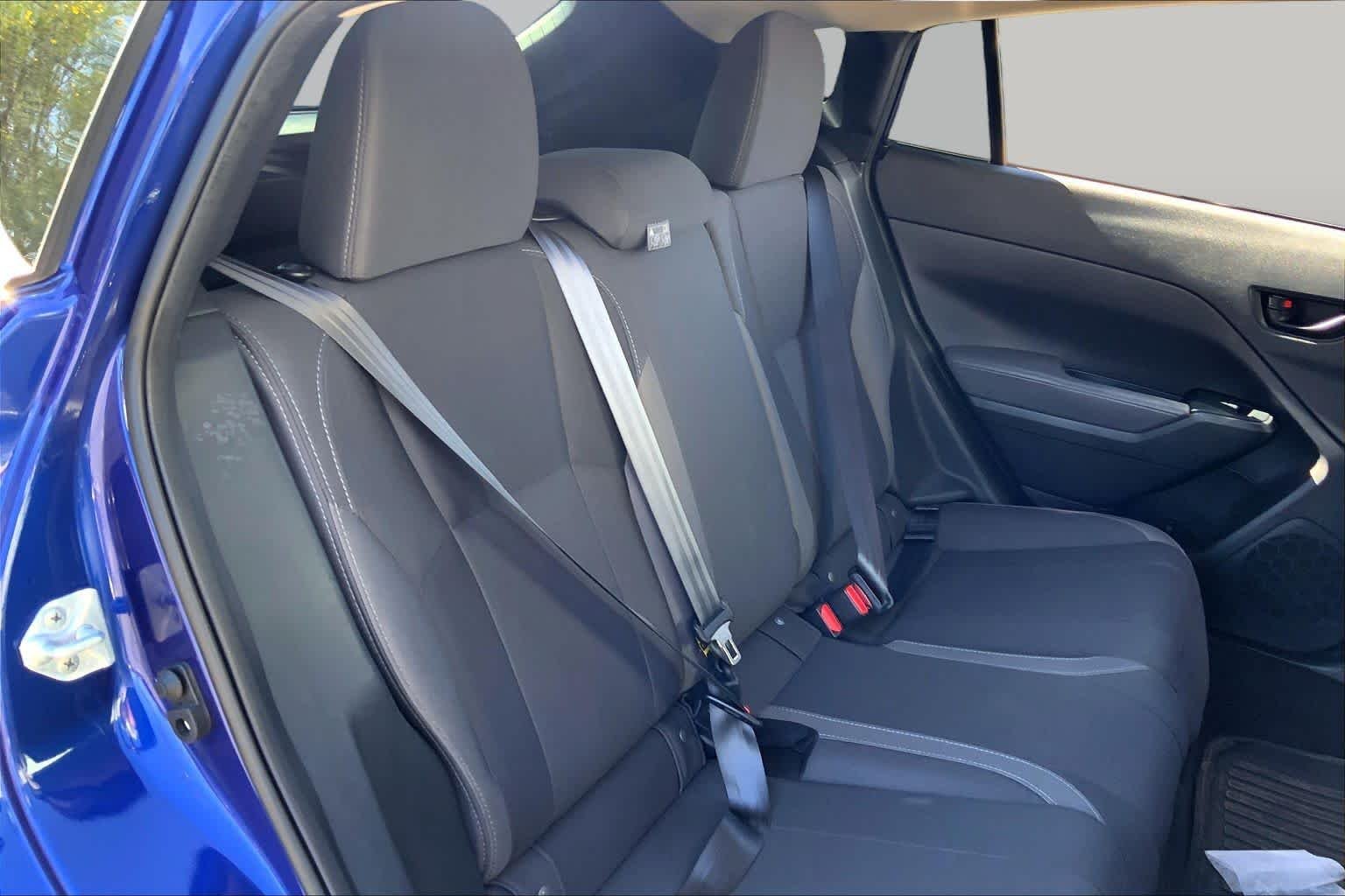 Used 2025 Sapphire Blue Pearl Subaru  image 17