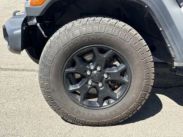 Used 2021 White Jeep Unlimited Willys image 11