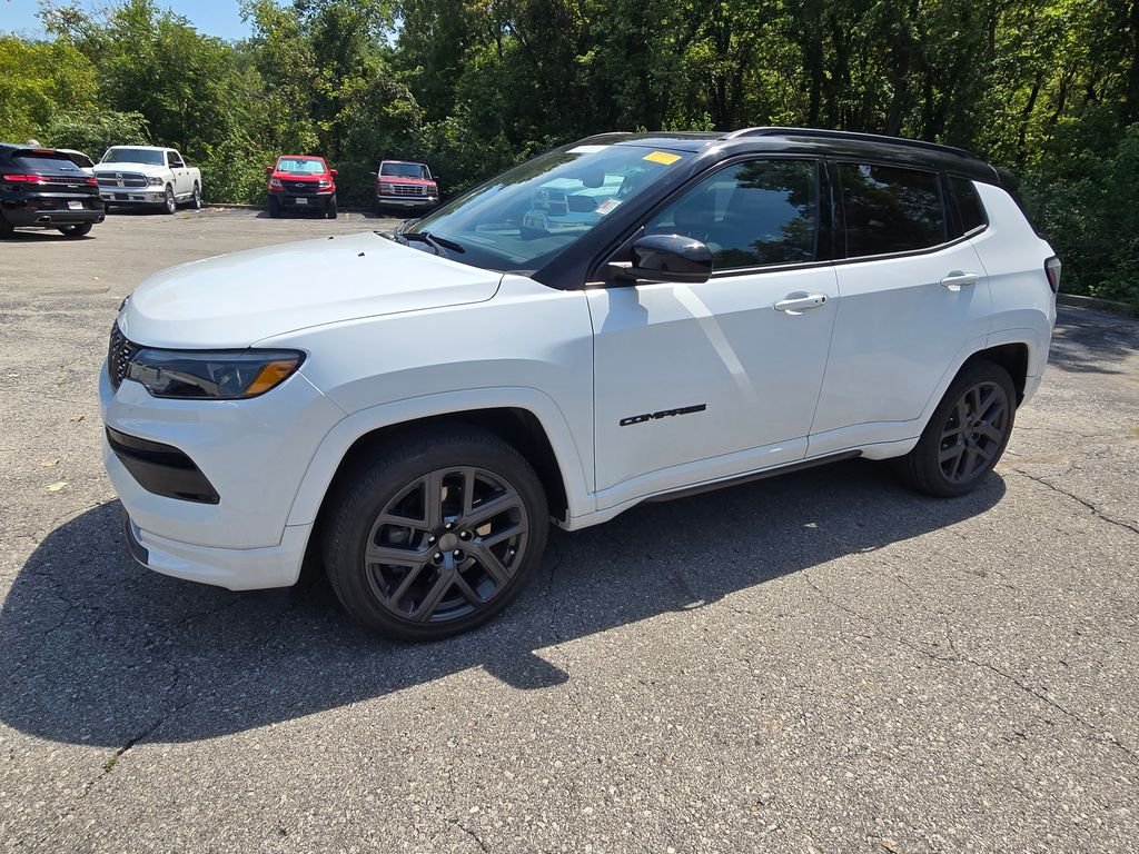 Used 2024 Jeep Compass Limited with VIN 3C4NJDCN5RT112245 for sale in Kansas City