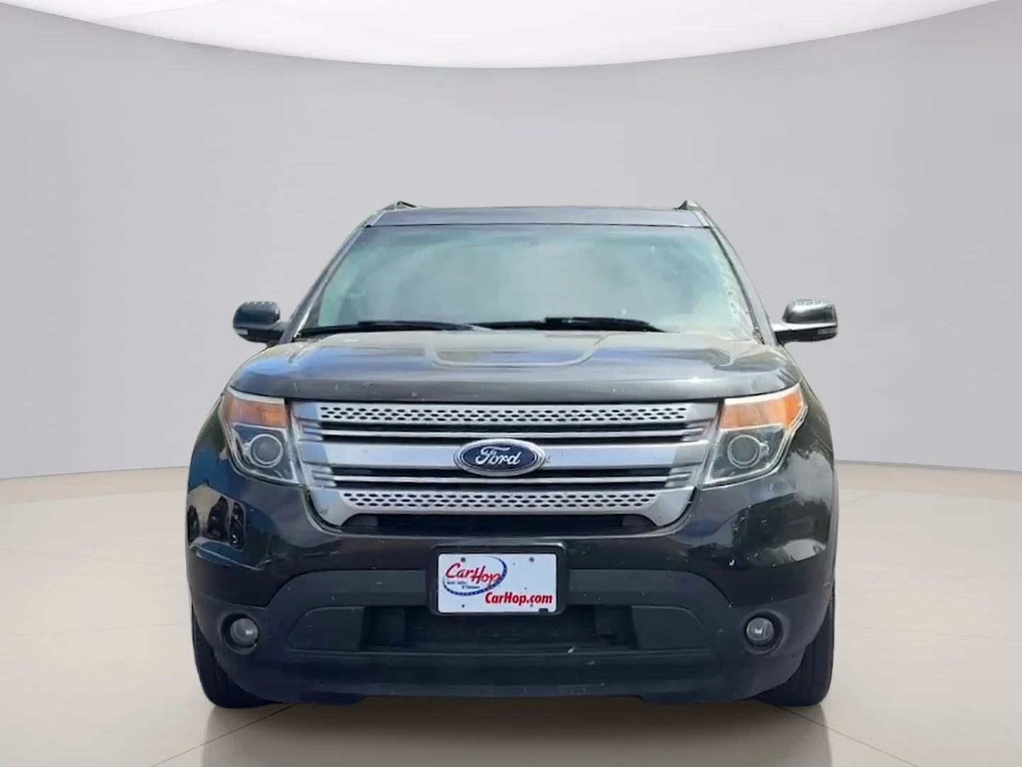 Used 2013 Black Ford XLT image 2