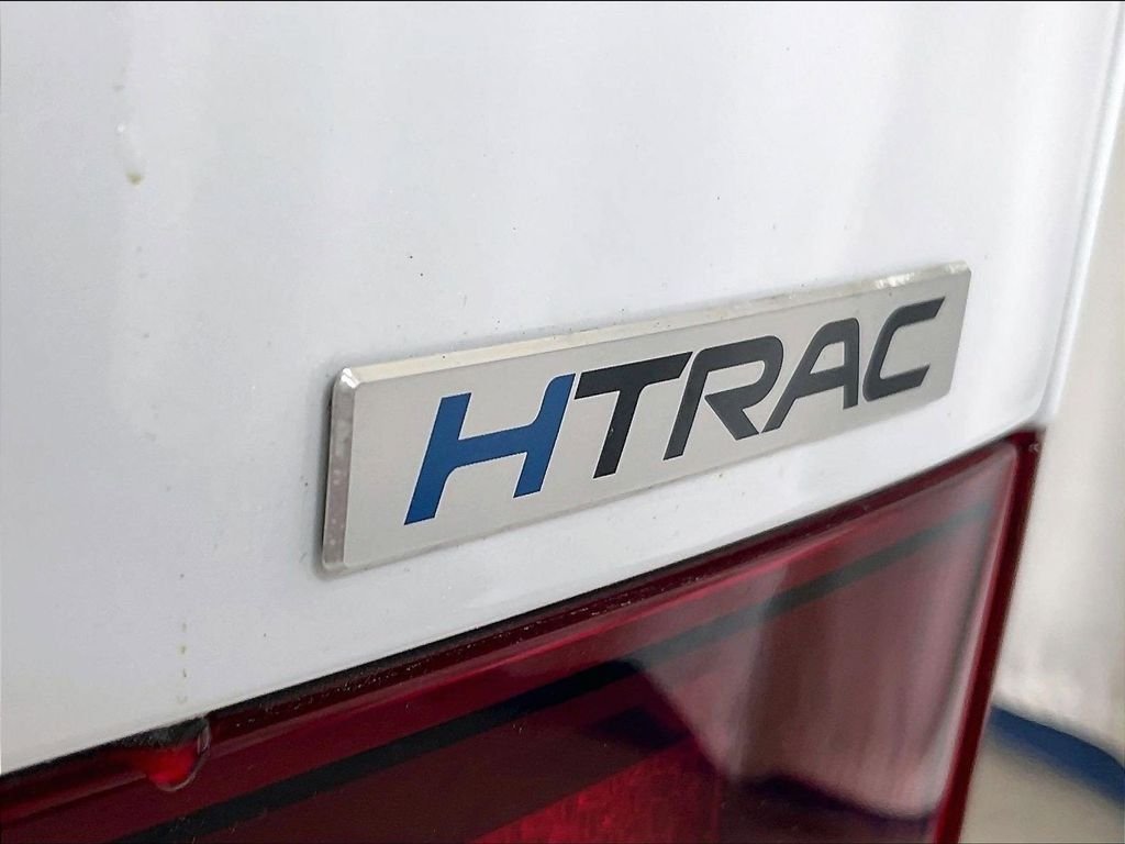 Used 2026 White Hyundai SE image 29