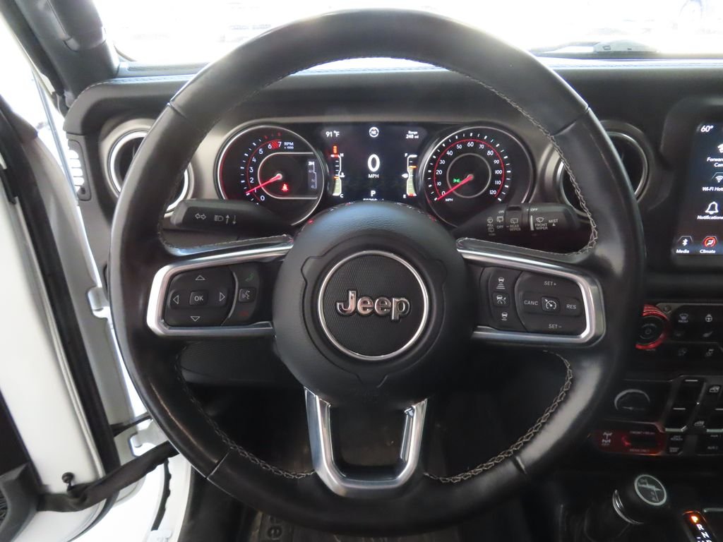 Used 2021 White Jeep Unlimited Rubicon image 14