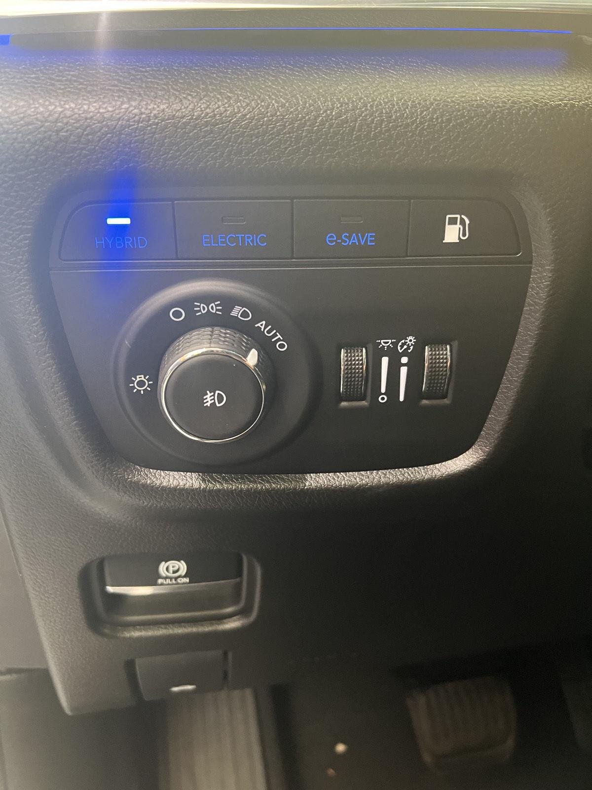 Used 2024 Bright White Clearcoat Jeep Overland image 32