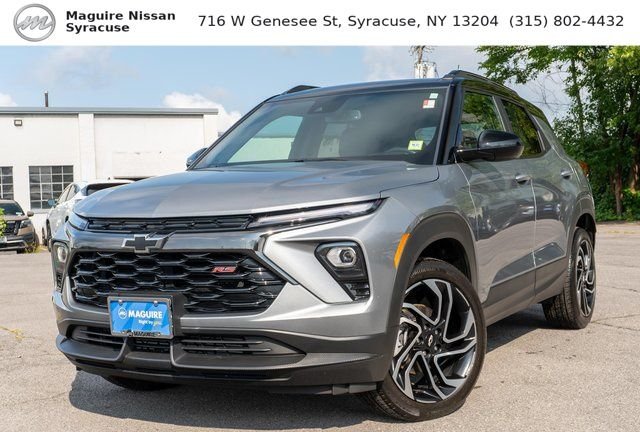 Used 2025 Gray Chevrolet RS image 1