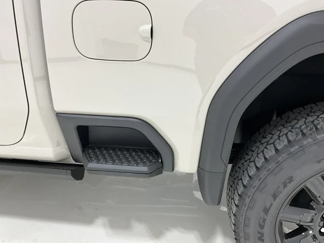 2026 GMC Sierra 2500HD AT4 - Photo 11