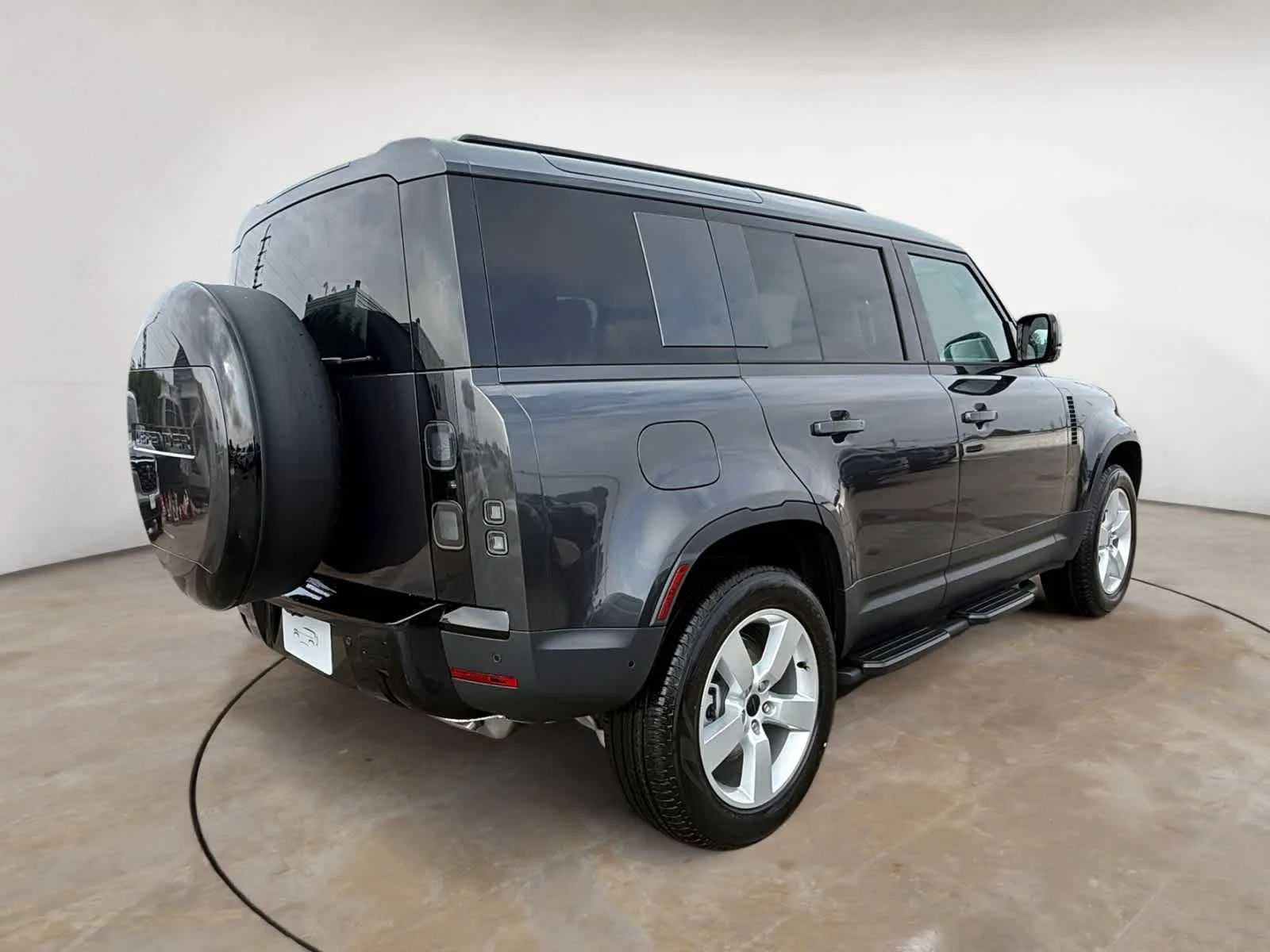 New 2026 Carpathian Grey Land Rover S image 5