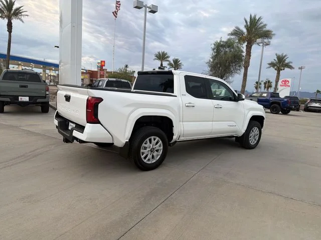New 2026 White Toyota SR5 image 4