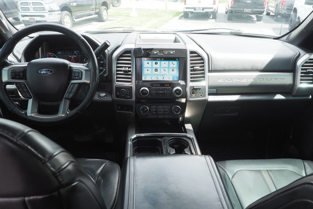 Used 2017 Black Ford Platinum image 16
