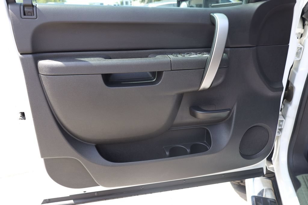 Used 2014 Summit White GMC SLE image 10