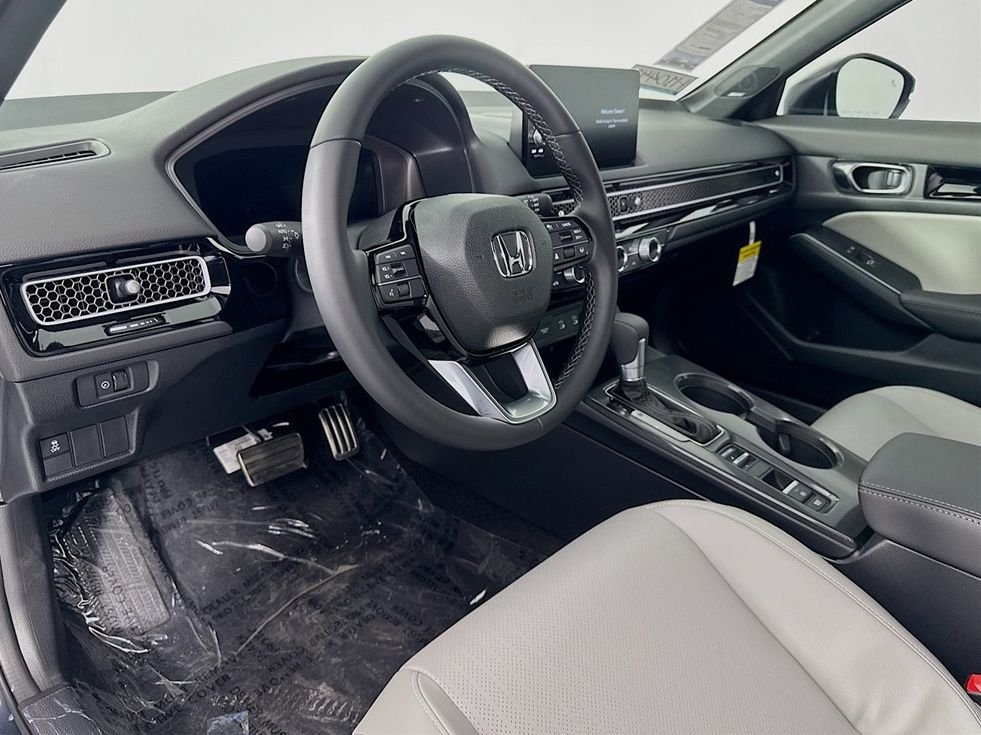 New 2026 Platinum White Pearl Honda Sport Touring image 13
