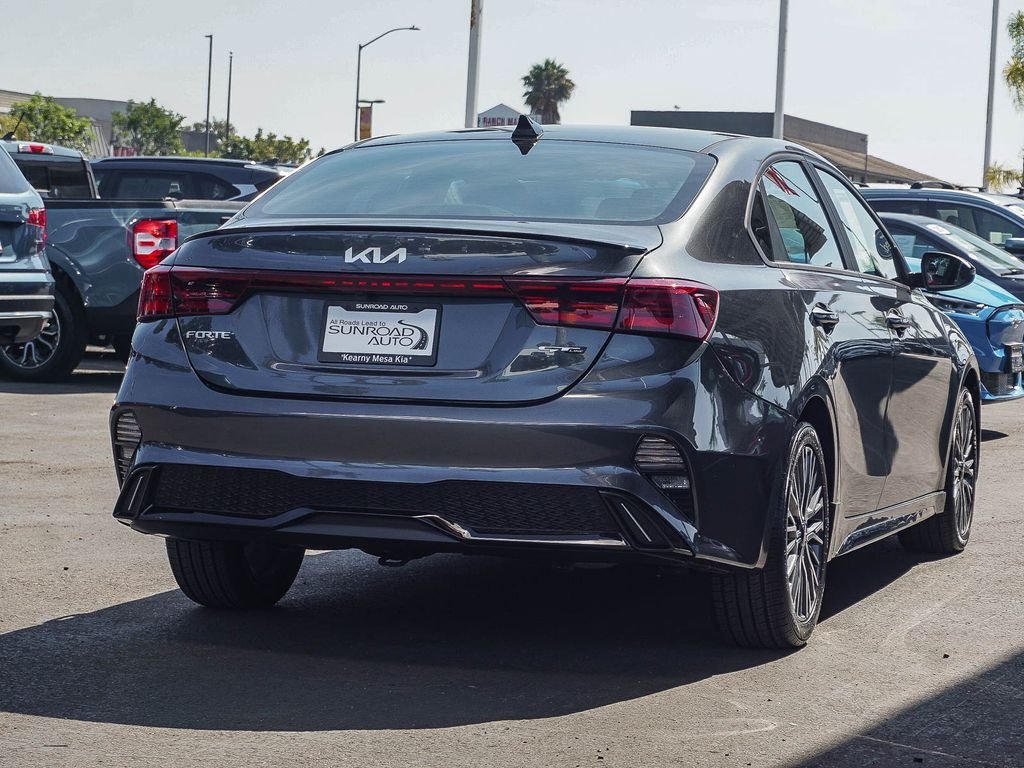 Used 2023 Gray Kia GT-Line image 7