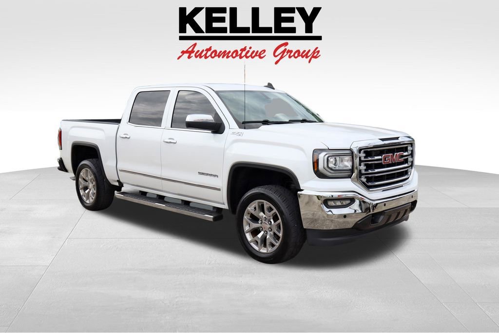 2018 GMC Sierra 4WD Crew Cab Short Box SLT's photo