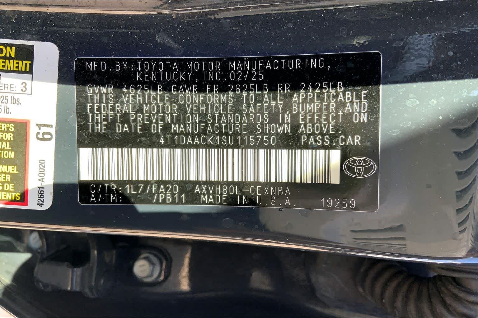 Used 2025 Underground Toyota LE image 36