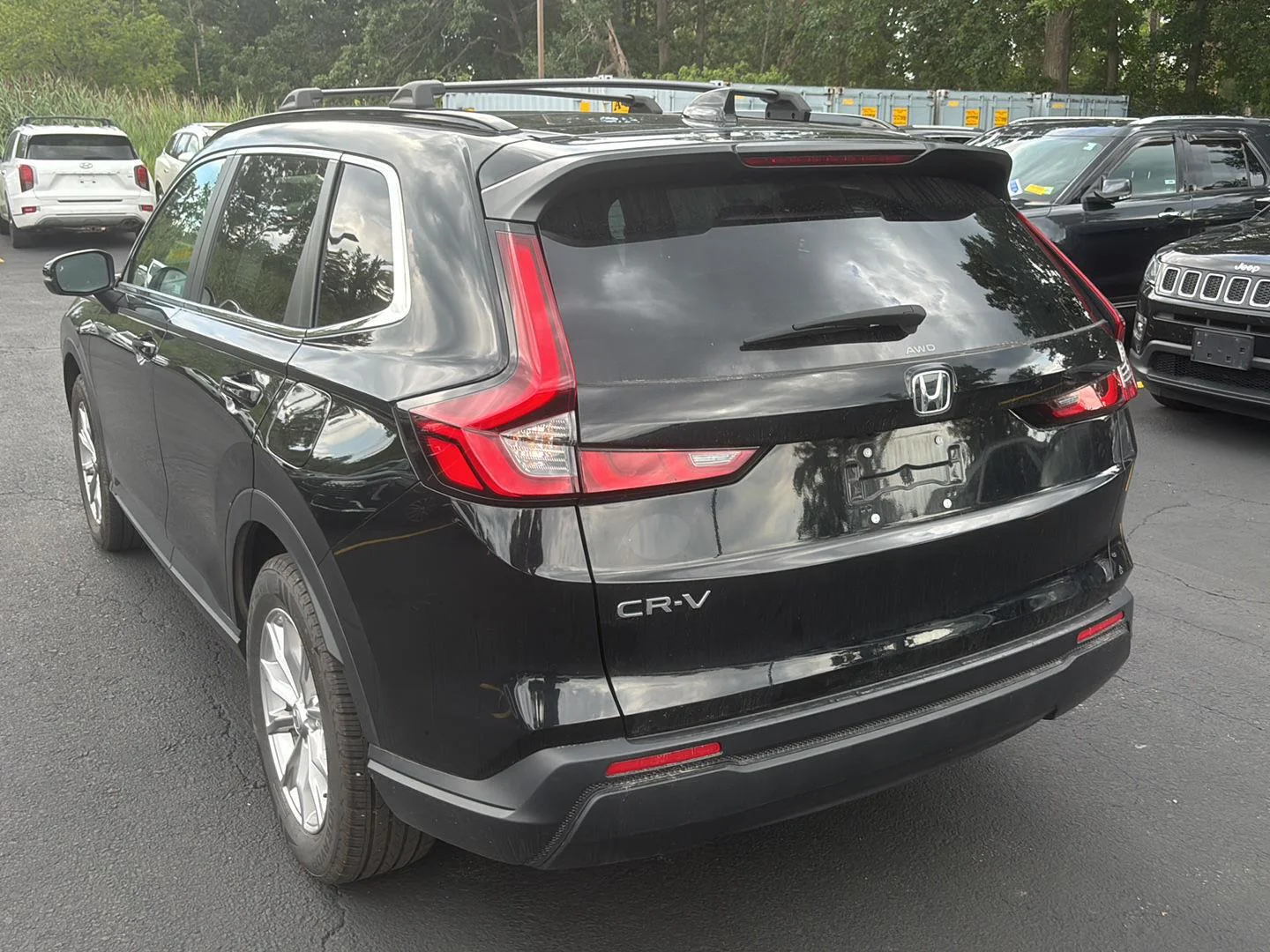 Used 2024 Crystal Black Pearl Honda EX image 5