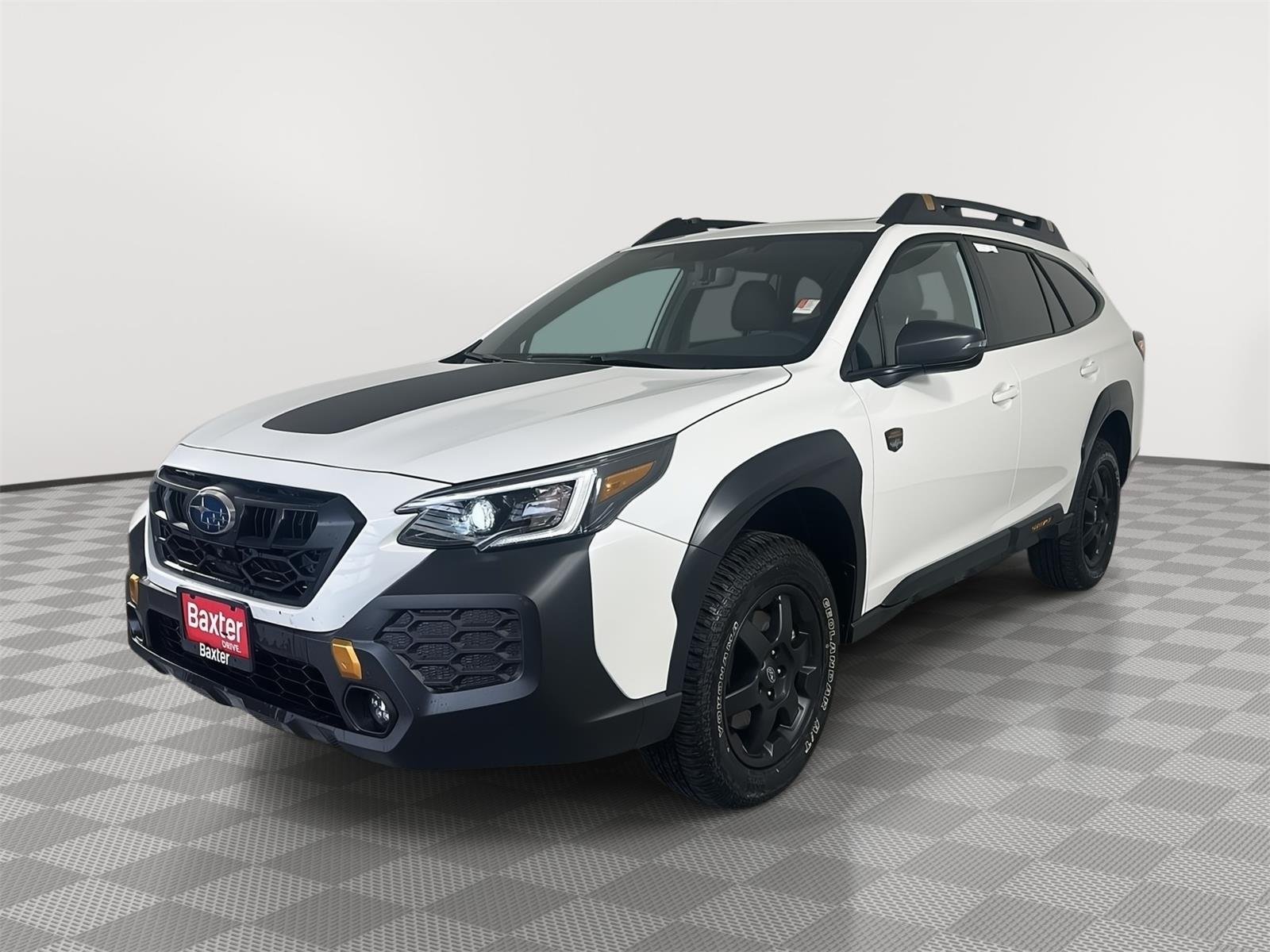 Used 2025 Crystal White Pearl Subaru Wilderness image 3