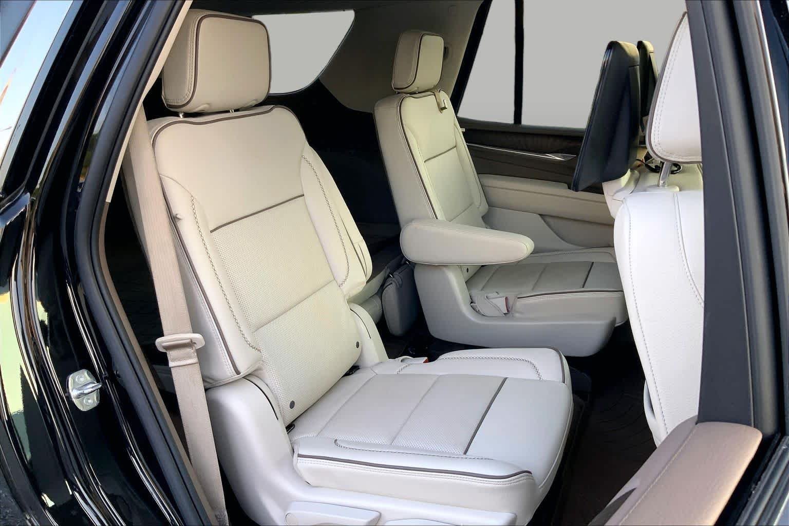 Used 2024 Onyx Black GMC Denali image 19